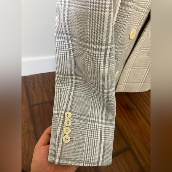 Brand new aritzia Wilfred blazer - Picture 3 of 4